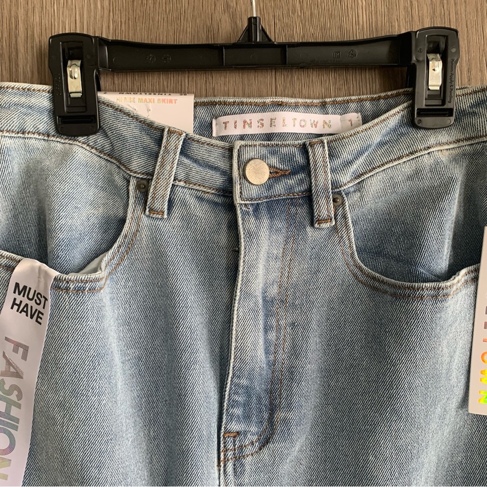 NWOT Tinseltown Blue Denim Maxi Skirt - Picture 7 of 11